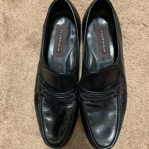 Men’s black genuine leather oxfords